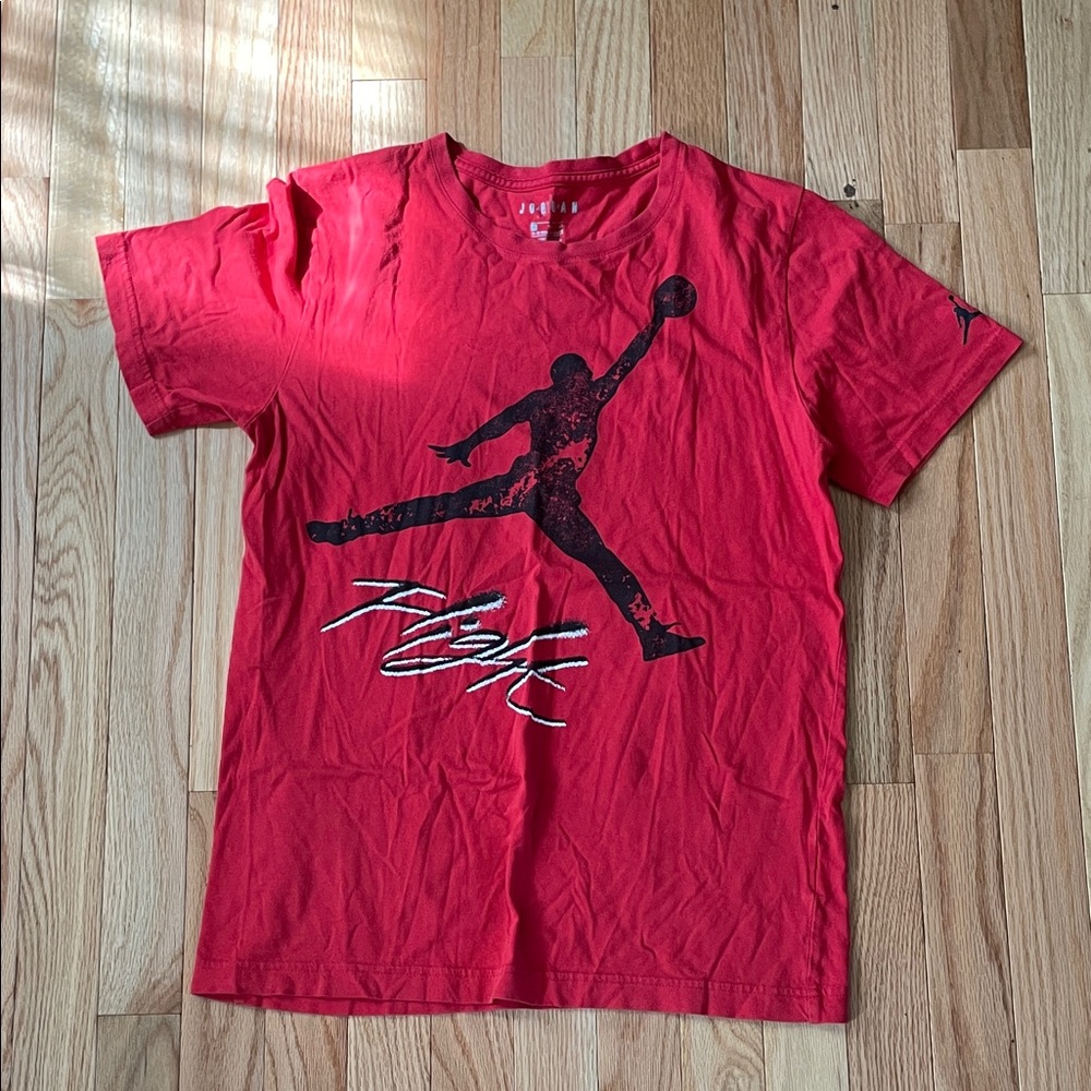 Air Jordan T Shirt Boys XL Red Black Graphic Logo Short Sleeve Basketball Casual